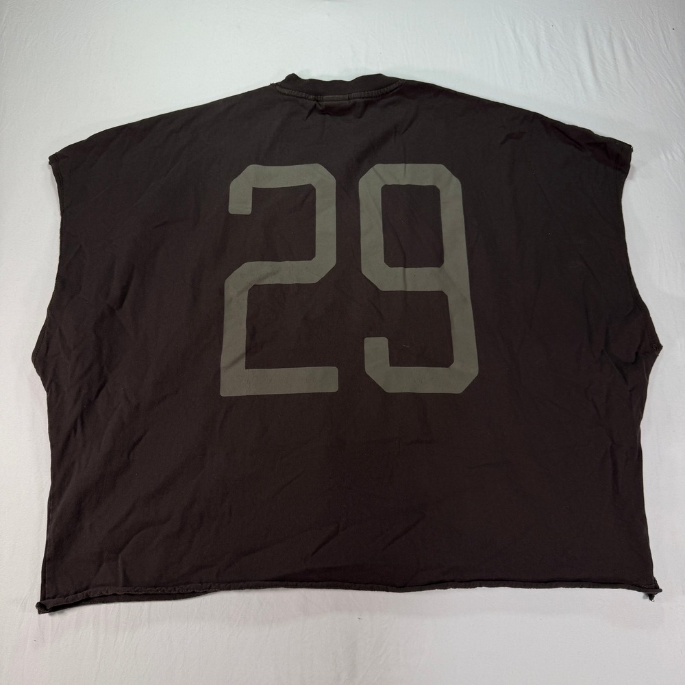 Bershka T3F Graphic Boxy Tee Men Medium Brown Oversized Sleeveless 29 Tank Top - Picture 7 of 7